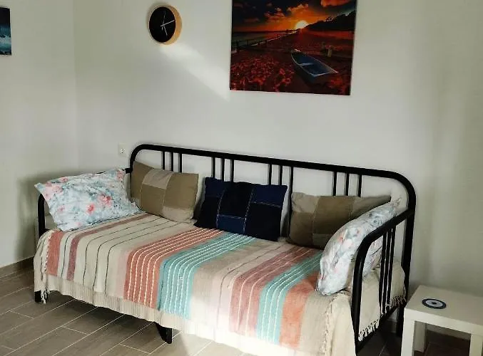 Nikolas' House Semesterbostad Nea Irakleia