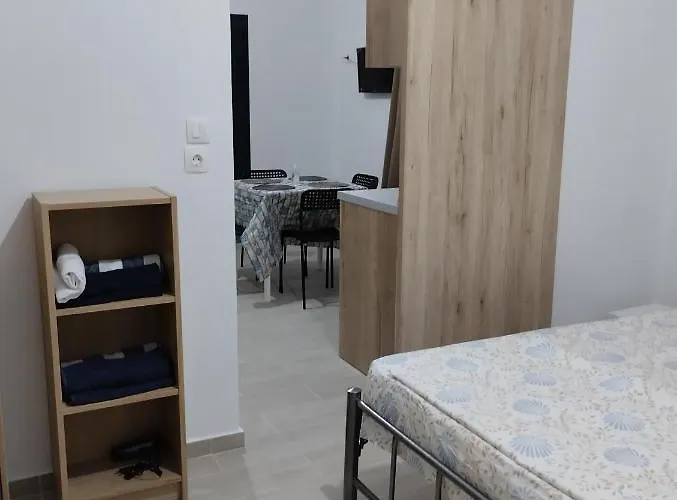 Casa de Férias Nikolas' House Néa Iráklia